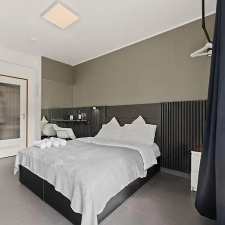 Apartment Smart In Bestlage! Self Check-in, Neu! Cologne