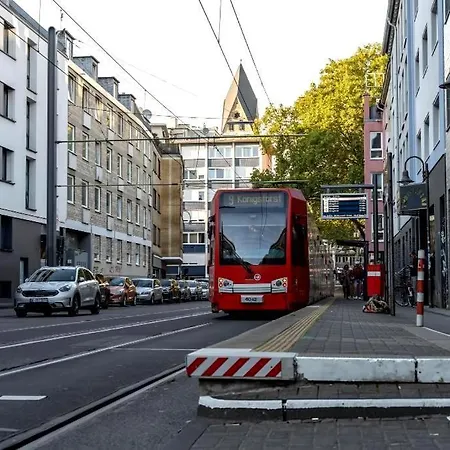 Smart In Bestlage! Self Check-in, Neu! * Cologne